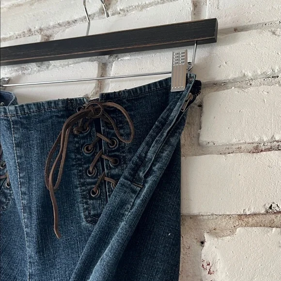 Women's Blue Jeans with Lace-Up Detail straight leg boho jeans - Picture 9 of 9